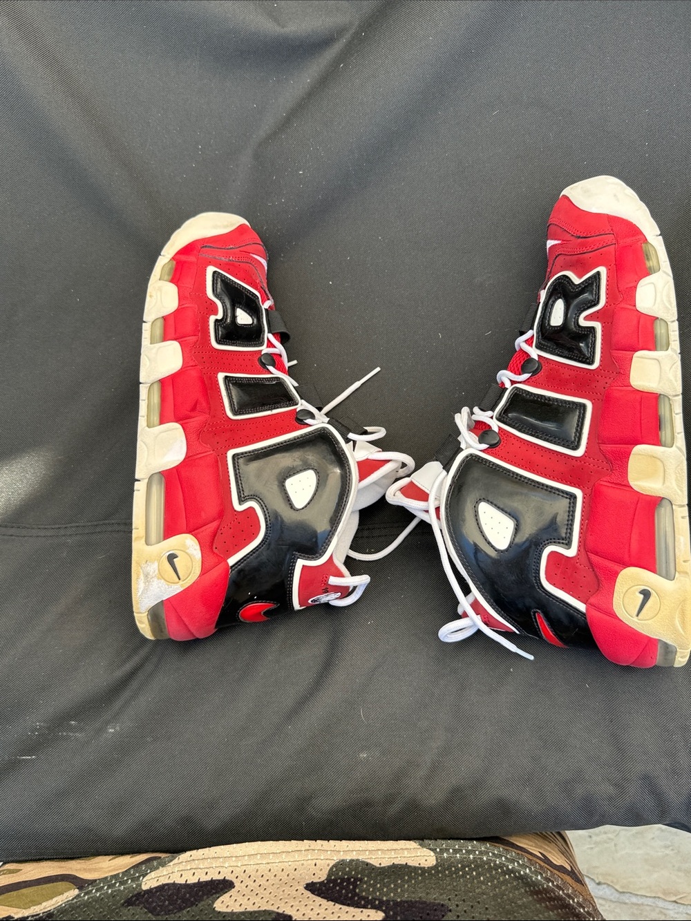 Nike Air More Uptempo 96 Bulls Hoops Pack Varsity Red White 921948-600 Size 14
